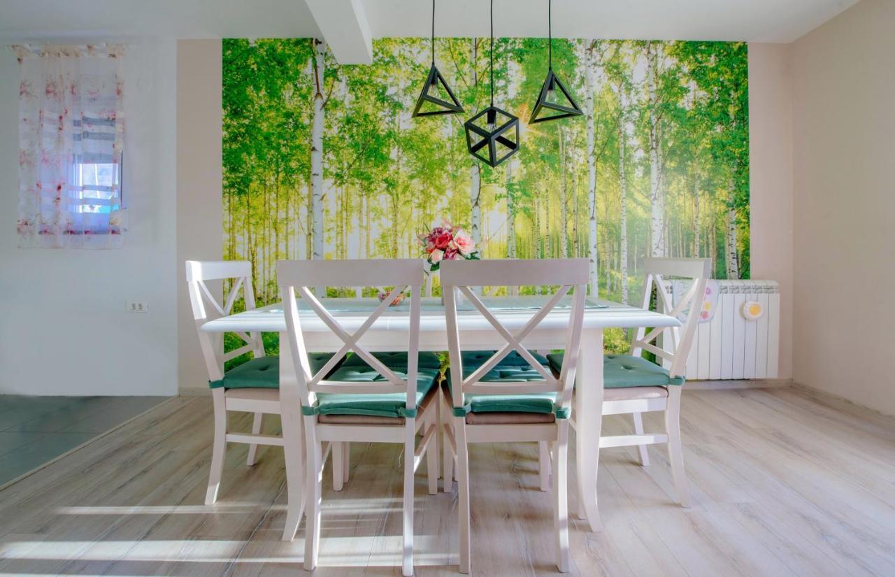 Villa Barovic - *